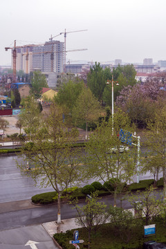 雨中城市风景