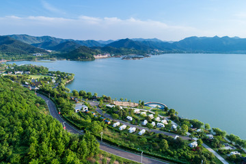 小隐上水房车度假基地