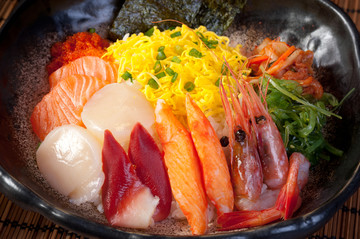 日式海鲜饭