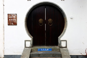 门 圆形 古建筑物