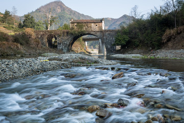 小桥流水