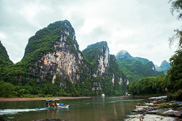 桂林山水 杨堤 漓江