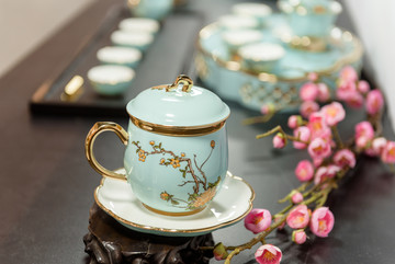 鎏金陶瓷茶具