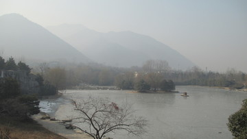 秦岭冰湖