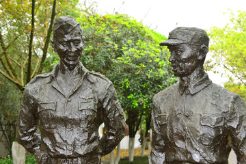 援华美军雕塑 中国军人塑像