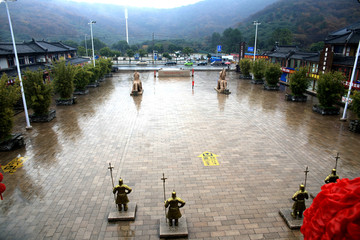 无锡影视基地三国城大门