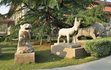 华西村 动物雕塑