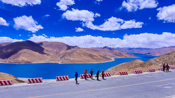 羊卓雍措 西藏圣湖
