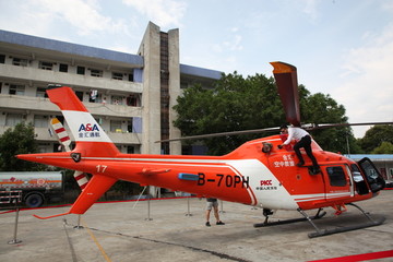 南平进行直升机救援培训