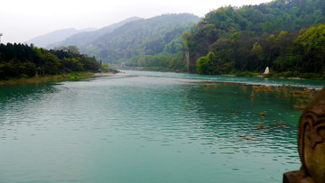 绿水青山