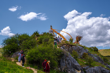 香格里拉乡村佛塔