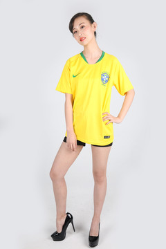 巴西足球宝贝  
