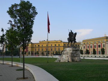 阿尔巴尼亚斯坎德培雕像
