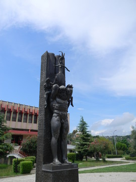 阿尔巴尼亚雕塑