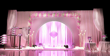 粉色婚礼合影区设计