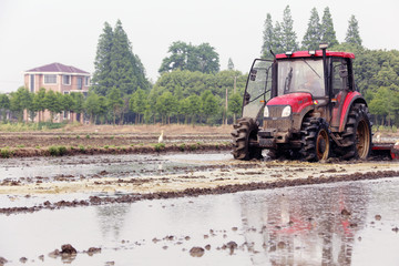 农机 水田