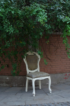 欧式旧椅子