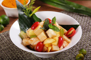 东南亚美食水果沙拉