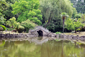 中式园林拱桥景观