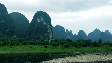 漓江峰峦