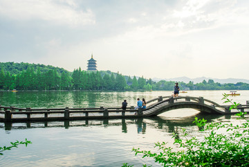 西湖 长桥 西湖山水