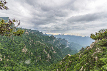 中国山脉风光背景素材