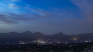 大山夜景