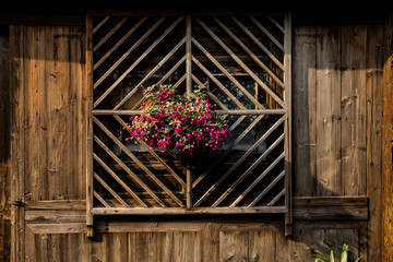 木屋 花窗