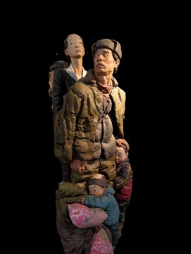 湖北省博物馆人物雕塑