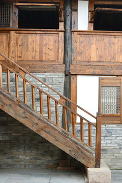 传统建筑 木楼梯 中国宅院