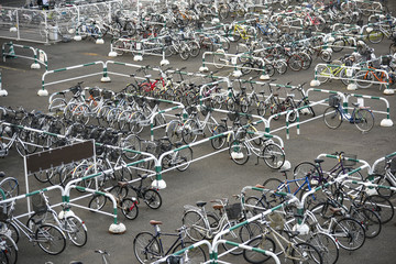 大型自行车停车场