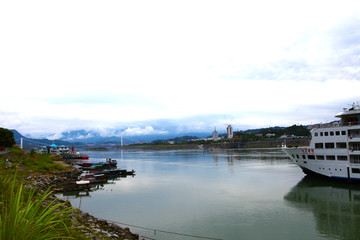 长江三峡