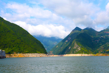 山峡