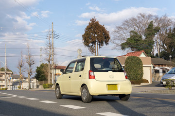 轻型轿车