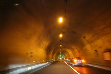 隧道光线