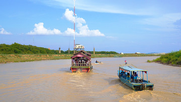 洞里萨湖河道
