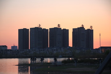 大庆 时代广场 万宝湖 夜景