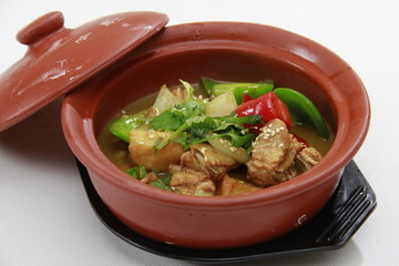 泰国红咖喱鸡肉饭