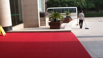 宾馆门厅红地毯