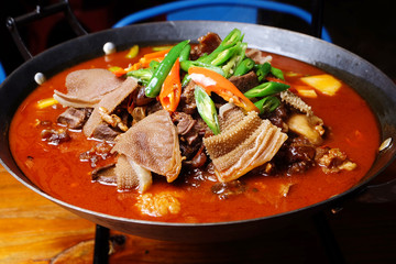 铁锅牛杂