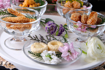 小食