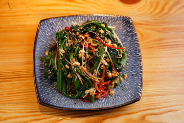 花生菠菜