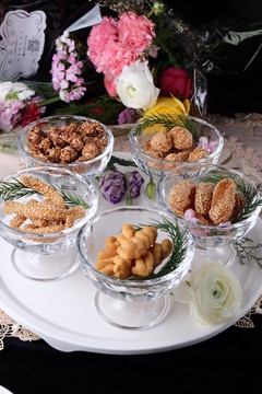 小食