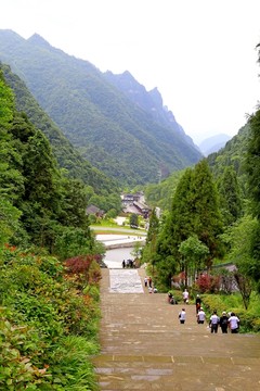 娄山关景区