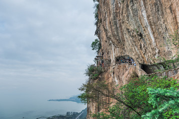 西山龙门