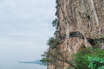 西山龙门