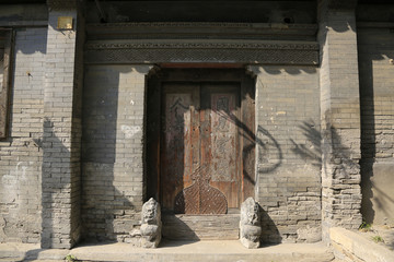 中式旧门