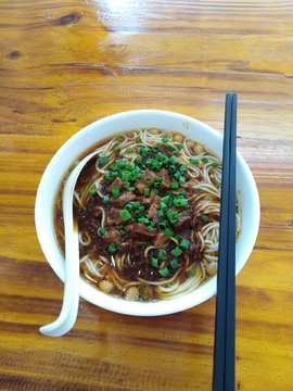 牛肉面 拉面 汤粉