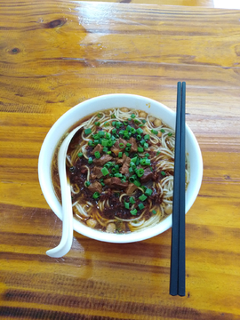 牛肉面 拉面 汤粉