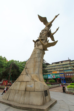 衡阳雁峰广场 大雁 雕塑